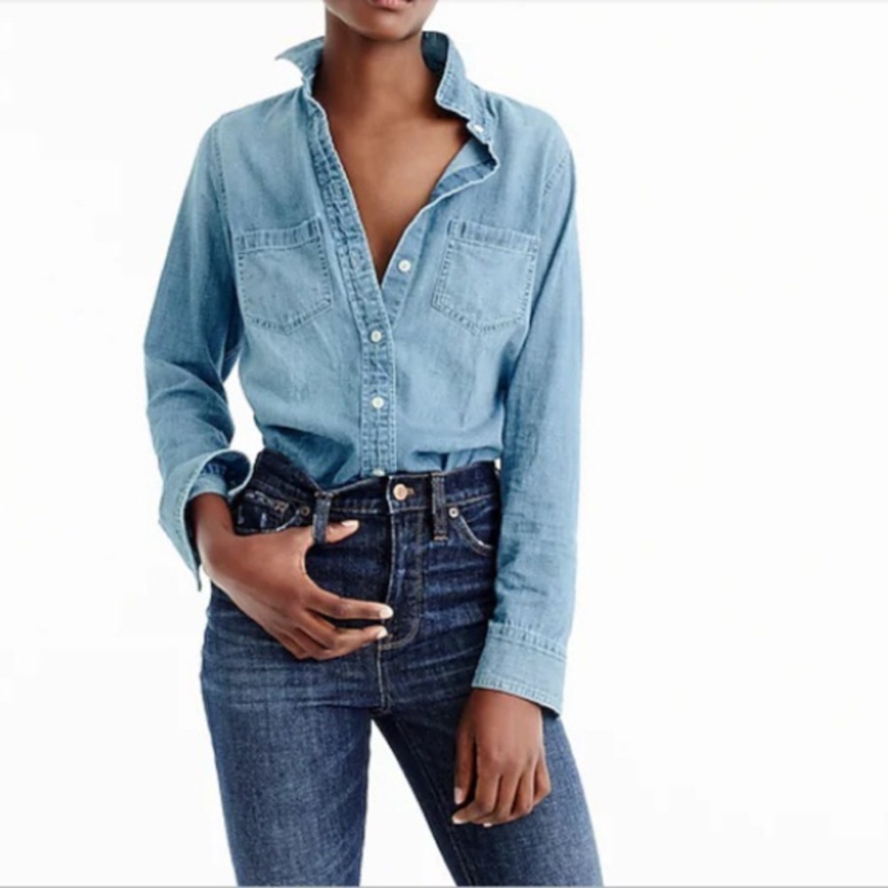 chambray denim oxford shirt blue jean button down top Old Navy Classic button up